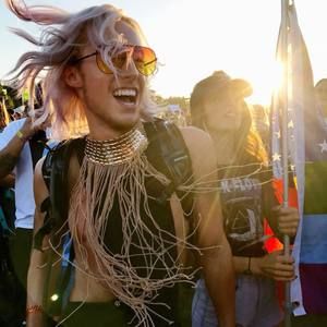 Meet your Posher, Buddy